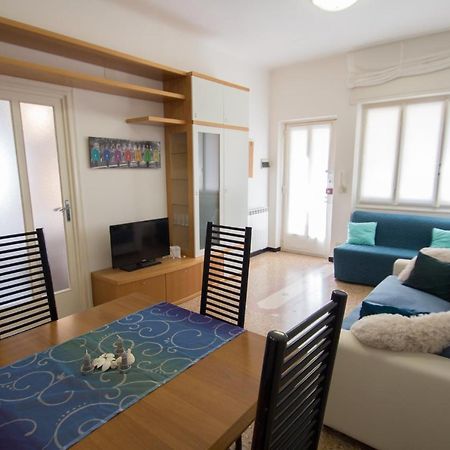 Grande Bilocale Con Giardino E Posto Auto Privato Comodo Al Mare Varazze Exteriér fotografie
